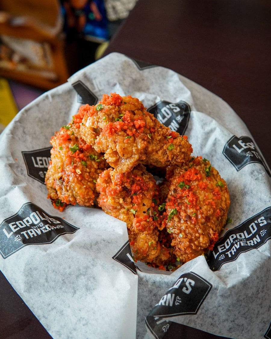 Hot Honey Flamin' Cheeto (June Wing Feature Flavour)