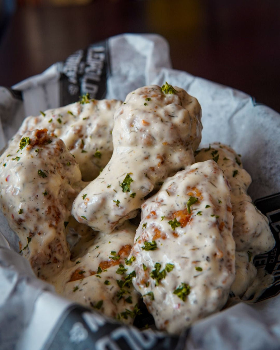 Dilly Garlic Parm (October Wing Feature Flavour)